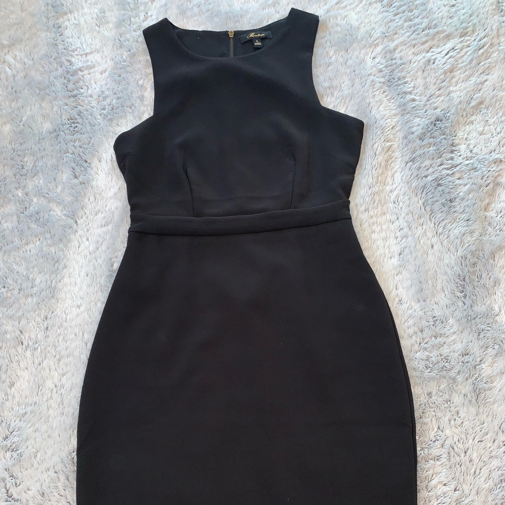 Black fitted dress